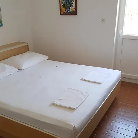 Veli Brig Apartment Pag Town