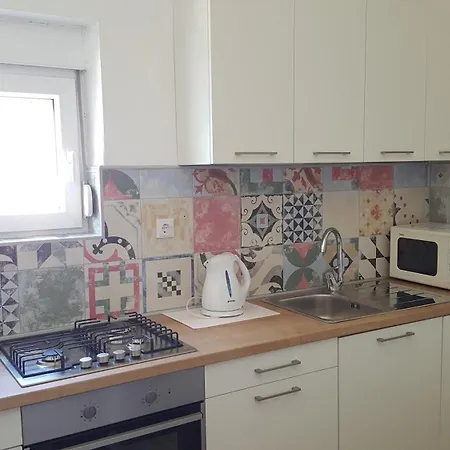 Apartment Veli Brig Pag Town
