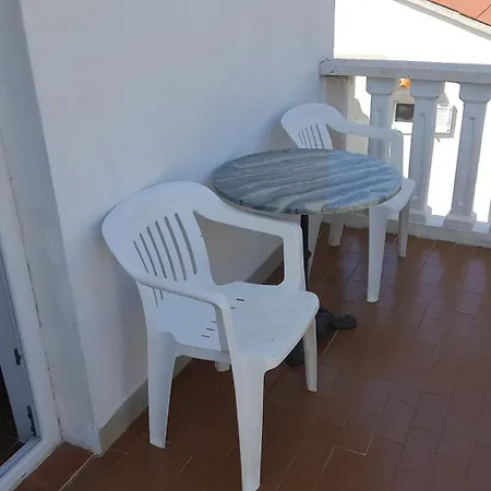 Veli Brig Apartment