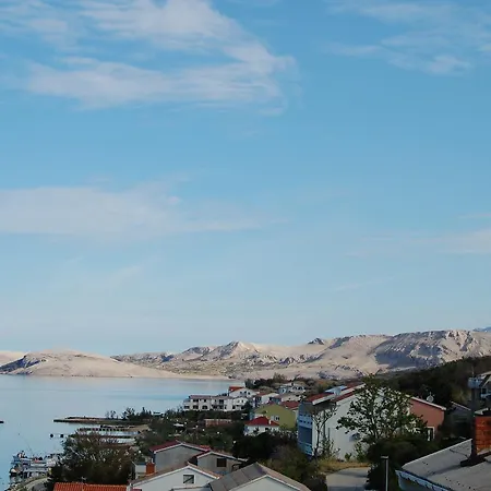 Veli Brig Apartman Pag Town