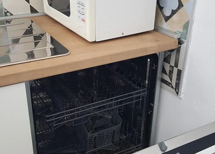 Veli Brig דירה *