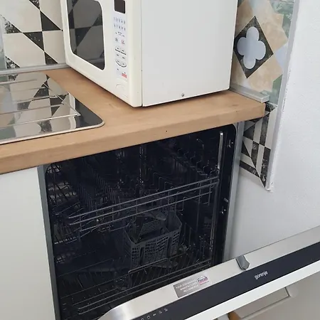 Veli Brig Apartmán *