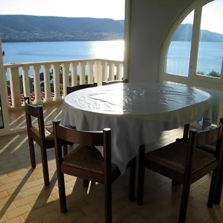 Veli Brig Apartmán *