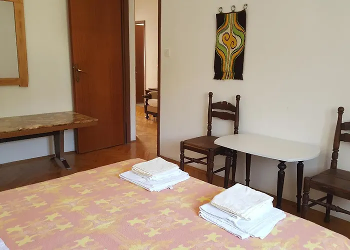 Апартаменты Veli Brig