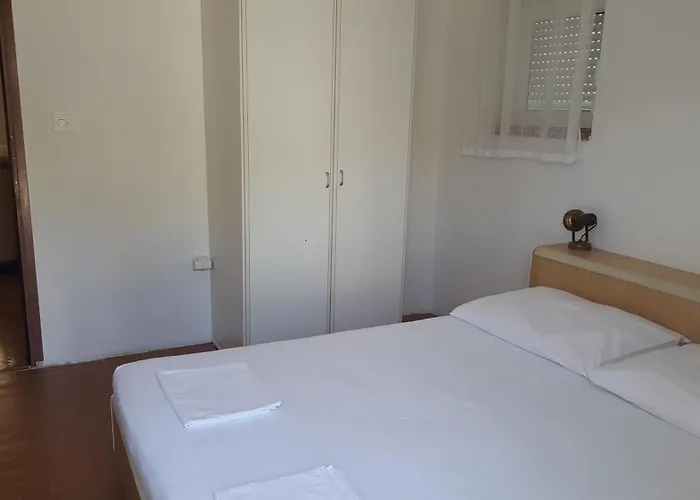 Апартаменты Veli Brig Паг